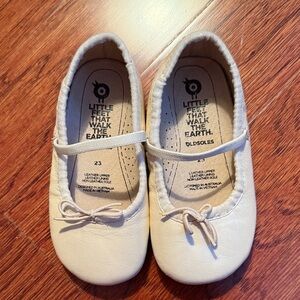 ✨Oldsoles “Little Feet That Walk the Earth” Ballet Slippers — Size 23/Toddler 7✨